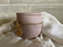 Load image into Gallery viewer, Cement Tulip and Cylinder Candle 7oz
